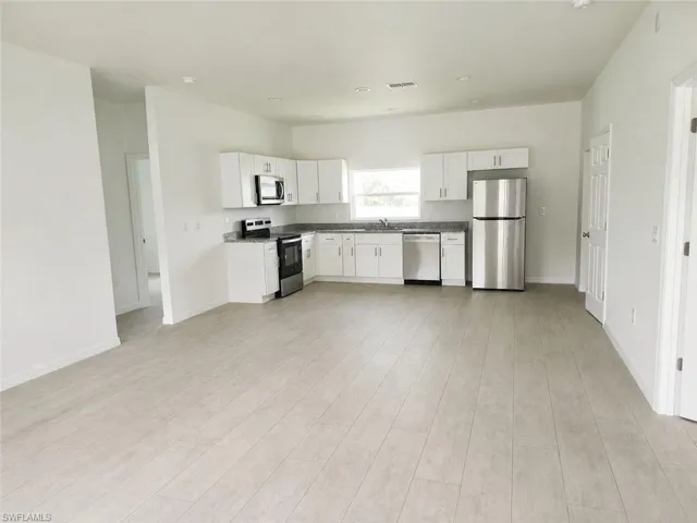 608 Kleinart Dr, Lehigh Acres, Florida 33972