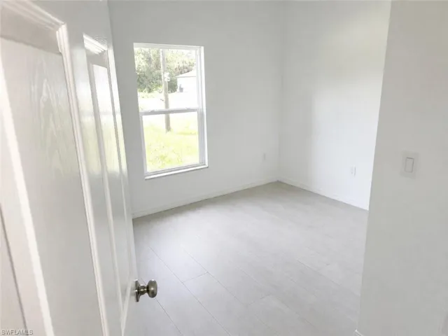 608 Kleinart Dr, Lehigh Acres, Florida 33972