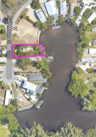 Waterfront with Gulf access