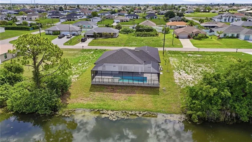 2210 Nw 9th Ave, Cape Coral, Florida 33993