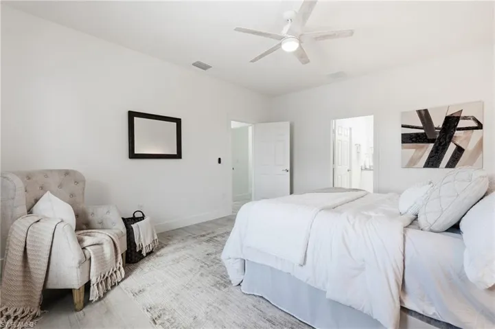 2210 Nw 9th Ave, Cape Coral, Florida 33993