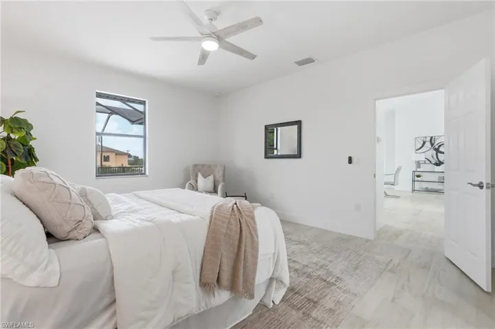 2210 Nw 9th Ave, Cape Coral, Florida 33993