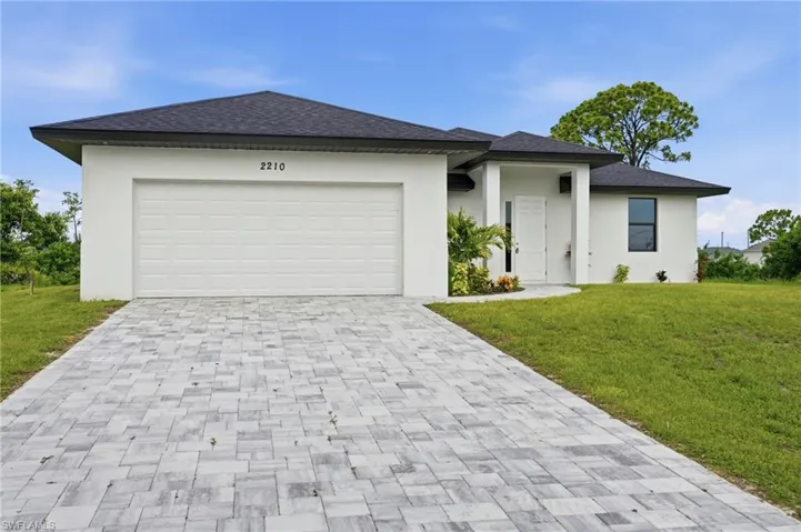 2210 Nw 9th Ave, Cape Coral, Florida 33993