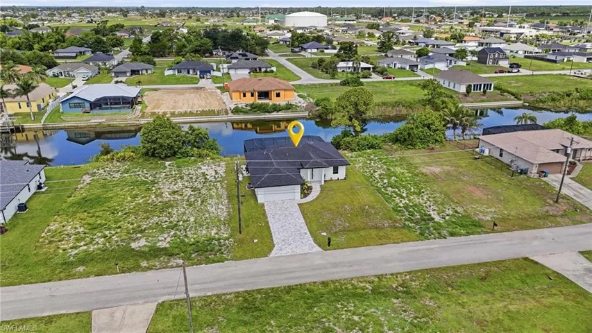 2210 Nw 9th Ave, Cape Coral, Florida 33993