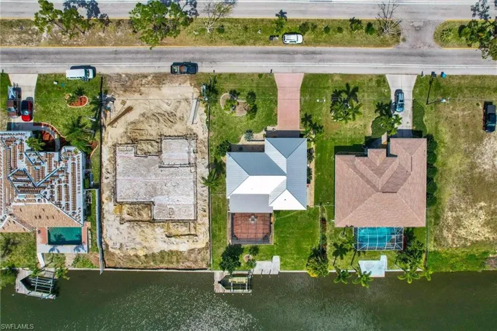 148 Kamal PKWY, CAPE CORAL FL 33904
