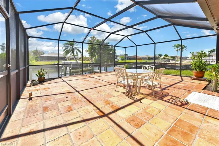 148 Kamal PKWY, CAPE CORAL FL 33904