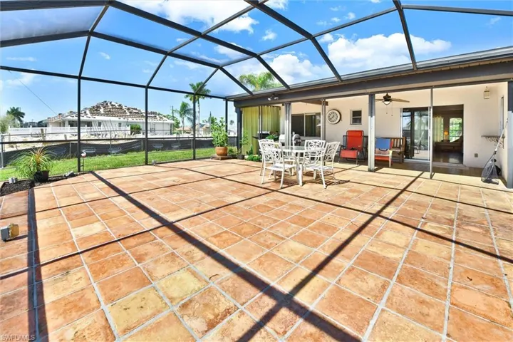 148 Kamal PKWY, CAPE CORAL FL 33904