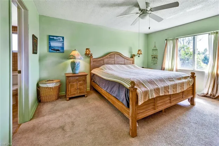 148 Kamal PKWY, CAPE CORAL FL 33904