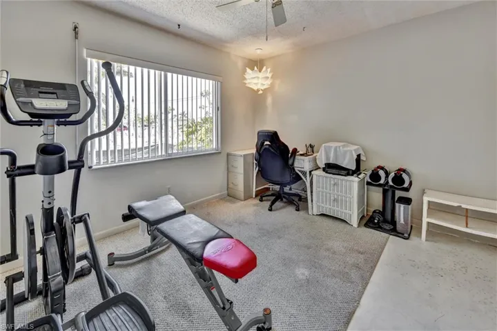 148 Kamal PKWY, CAPE CORAL FL 33904