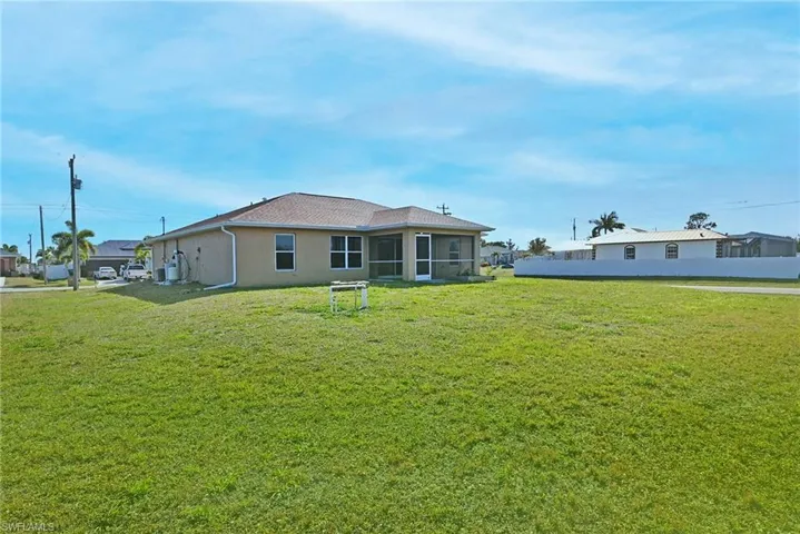 235 NW 15th TER, CAPE CORAL FL 33993