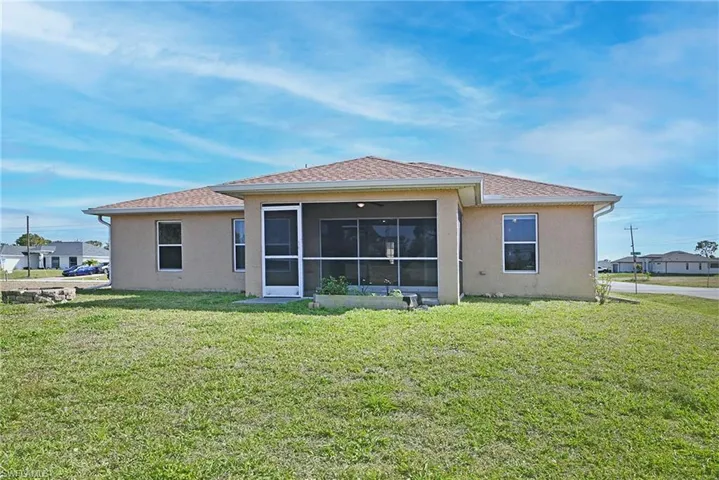 235 NW 15th TER, CAPE CORAL FL 33993