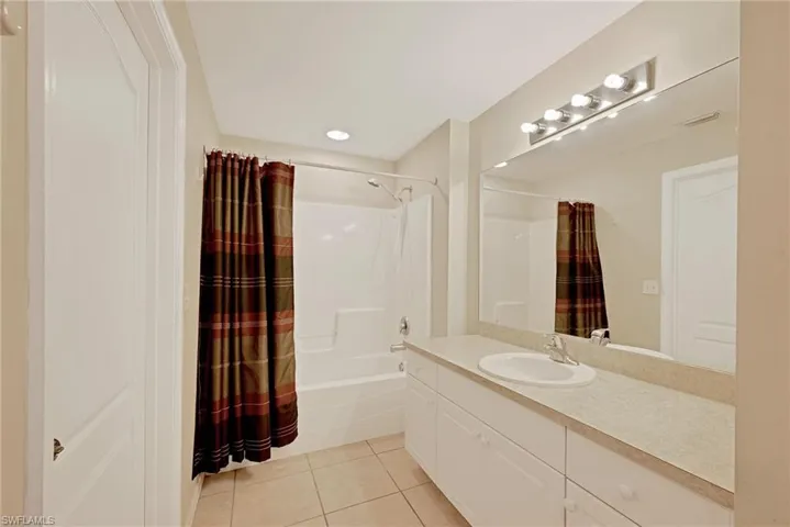 235 NW 15th TER, CAPE CORAL FL 33993