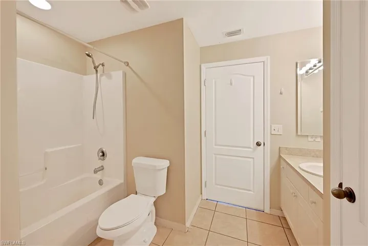 235 NW 15th TER, CAPE CORAL FL 33993