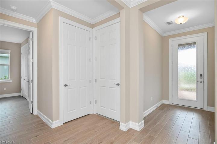 Foyer and Hallway Views
