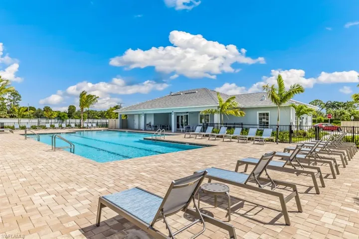 356  Grace Bay  LN, Naples, FL 34114