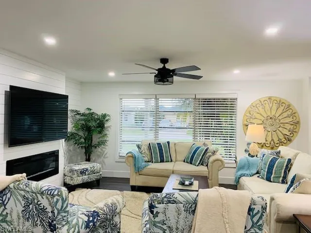1111 Se 31st St, Cape Coral, Florida 33904