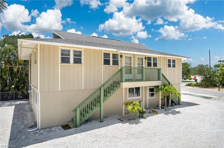 3188 Shell Mound Blvd, Fort Myers Beach, Florida 33931