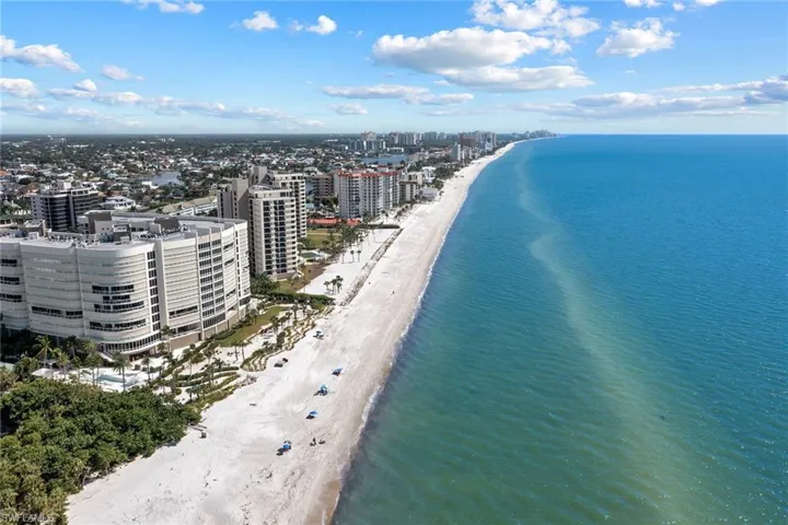 11125 Gulf Shore Dr # 701, Naples, Florida 34108