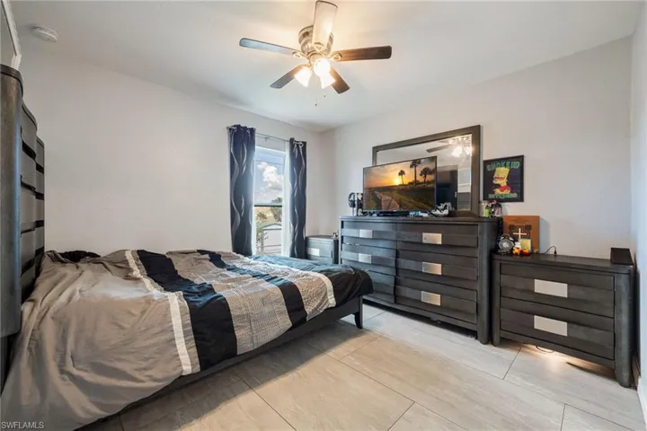 Bedroom with a ceiling fan