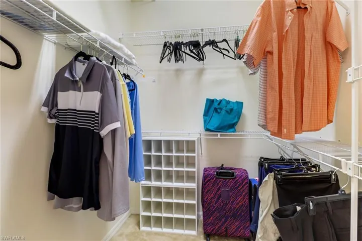 Walk in closet