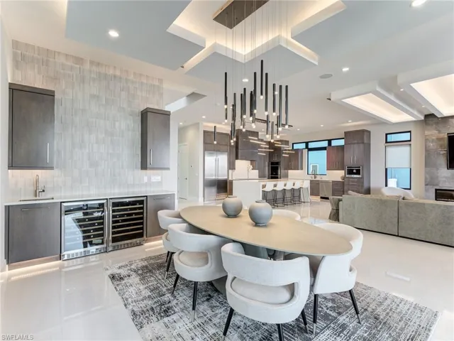 841 San Carlos Dr, Fort Myers Beach, Florida 33931