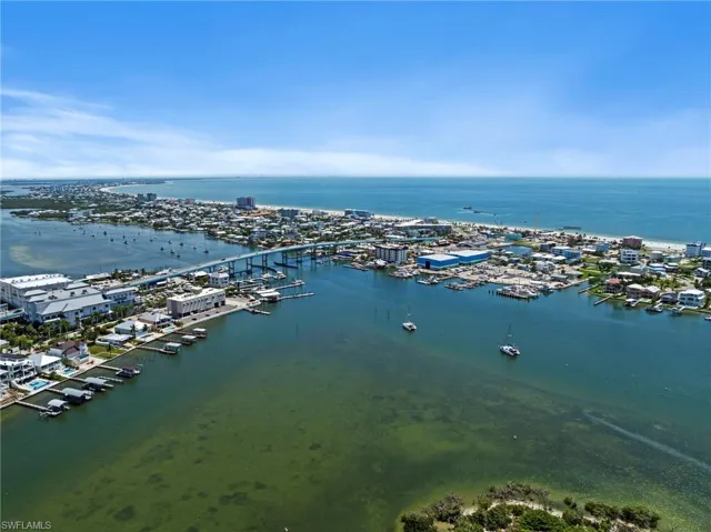 841 San Carlos Dr, Fort Myers Beach, Florida 33931