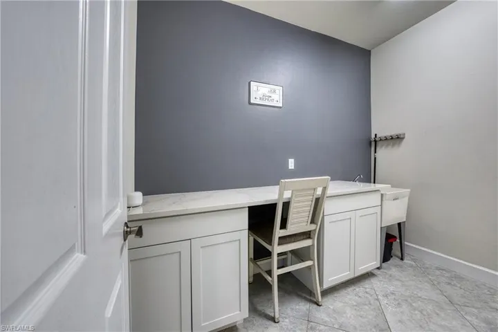 2133 Clementine St, Naples, Florida 34120