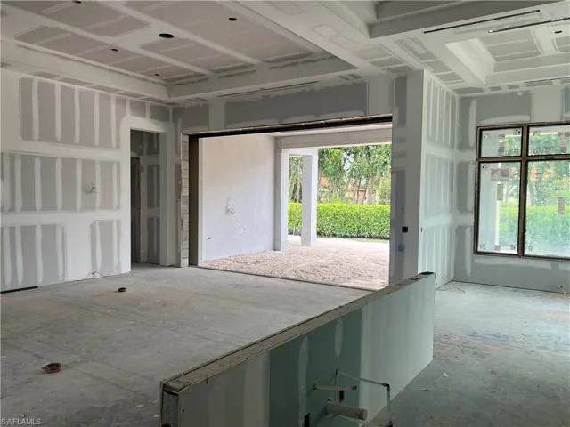 6654 Palisades Ave, Naples, Florida 34109