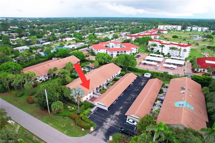 3360  10th N ST, Naples, FL 34103