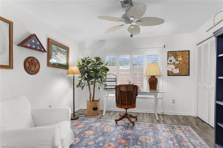 3360  10th N ST, Naples, FL 34103