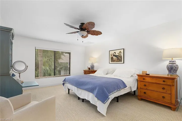 3360  10th N ST, Naples, FL 34103