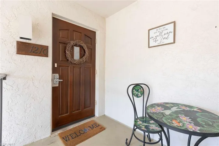 3360  10th N ST, Naples, FL 34103