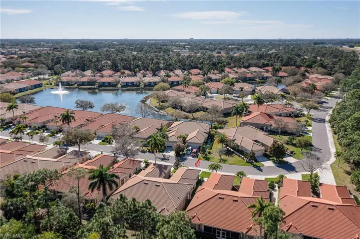 8116  Sanctuary  DR, Naples, FL 34104