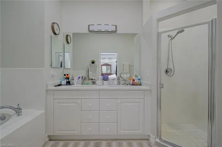 8116  Sanctuary  DR, Naples, FL 34104