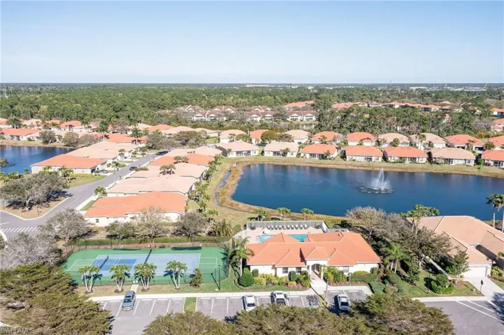 8116  Sanctuary  DR, Naples, FL 34104