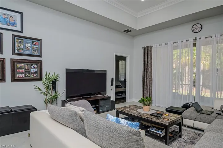 8116  Sanctuary  DR, Naples, FL 34104