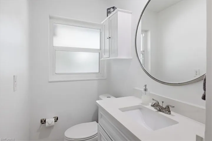 1821 Winkler Ave, Fort Myers, Florida 33901