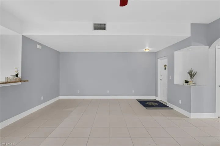 5111 Atlantic Ct 106, Cape Coral, Florida 33904