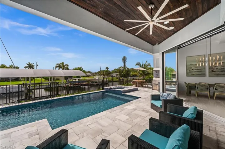 5305 Bayshore Ave, Cape Coral, Florida 33904