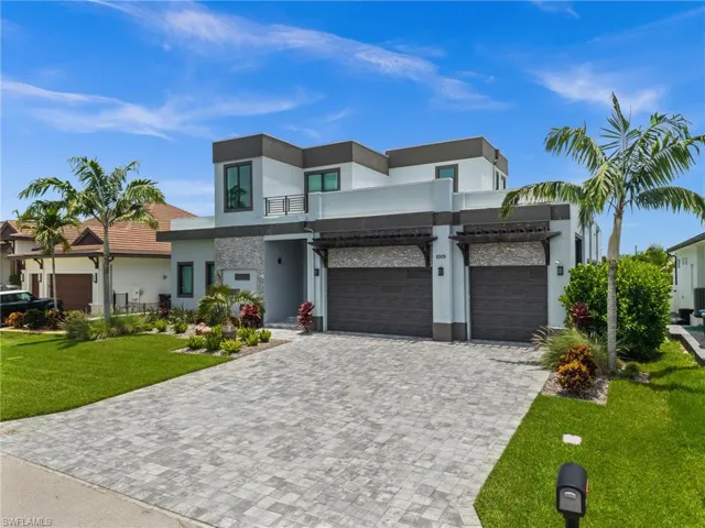 5305 Bayshore Ave, Cape Coral, Florida 33904