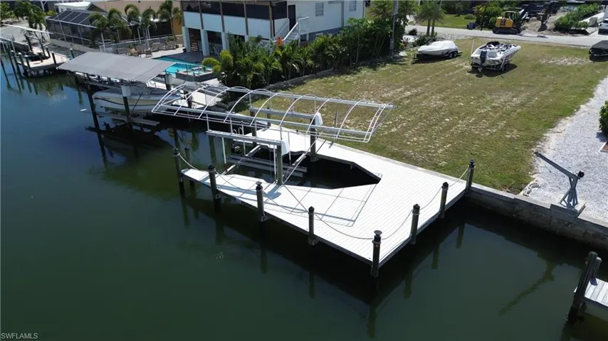 2480 Sycamore St, Other, Florida 33956