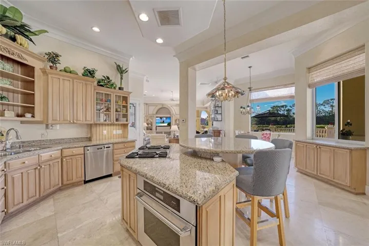 15780  Kilmarnock  DR, Fort Myers, FL 33912
