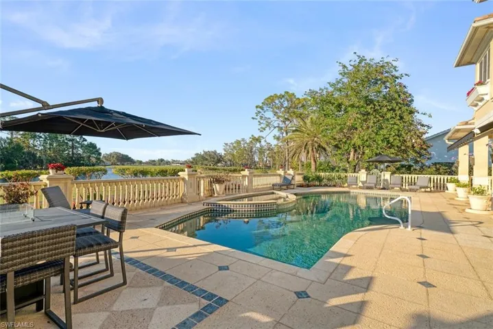 15780  Kilmarnock  DR, Fort Myers, FL 33912