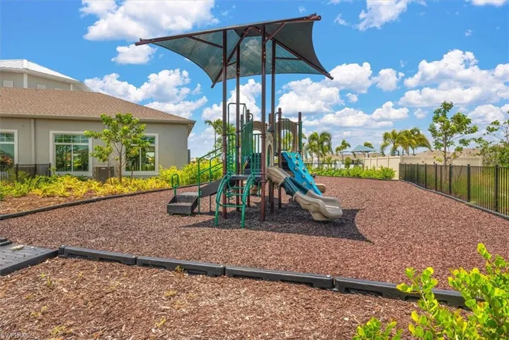 2849  Pillar Coral  LN, North Fort Myers, FL 33903