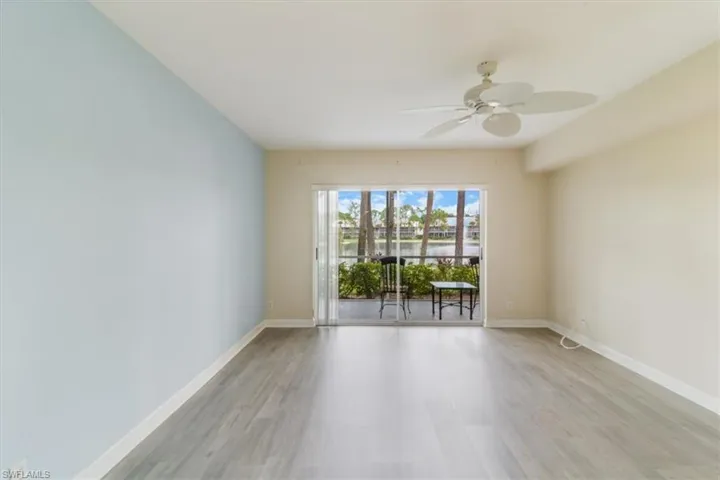 2300  Hidden Lake  DR, Naples, FL 34112
