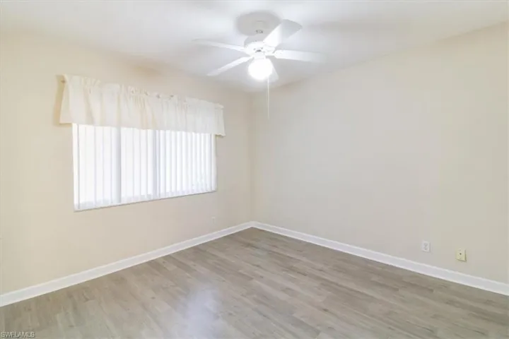 2300  Hidden Lake  DR, Naples, FL 34112