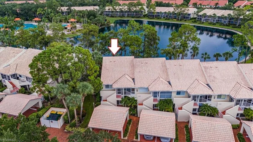 2300  Hidden Lake  DR, Naples, FL 34112