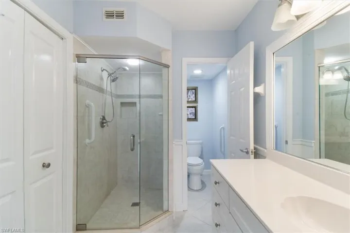2300  Hidden Lake  DR, Naples, FL 34112