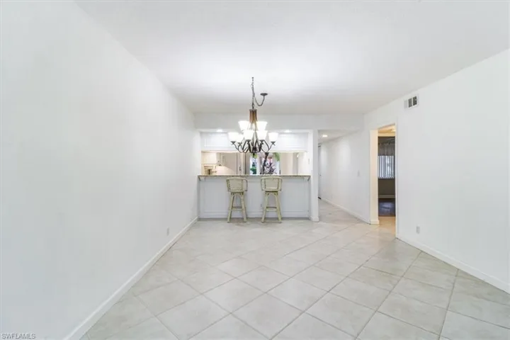 2300  Hidden Lake  DR, Naples, FL 34112