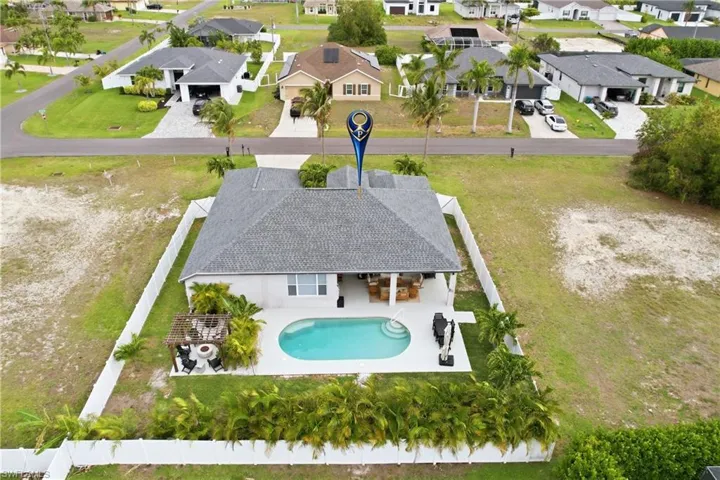 1910 Sw 39th St, Cape Coral, Florida 33914
